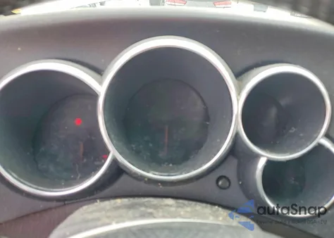 2007 Toyota Matrix Xr z USA, uszkodzony, nr VIN 2T1KR32EX7C666873